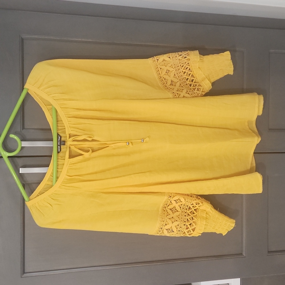Ladies top